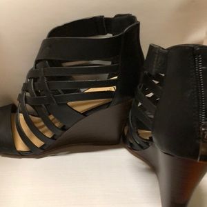 Black strappy sandal heels